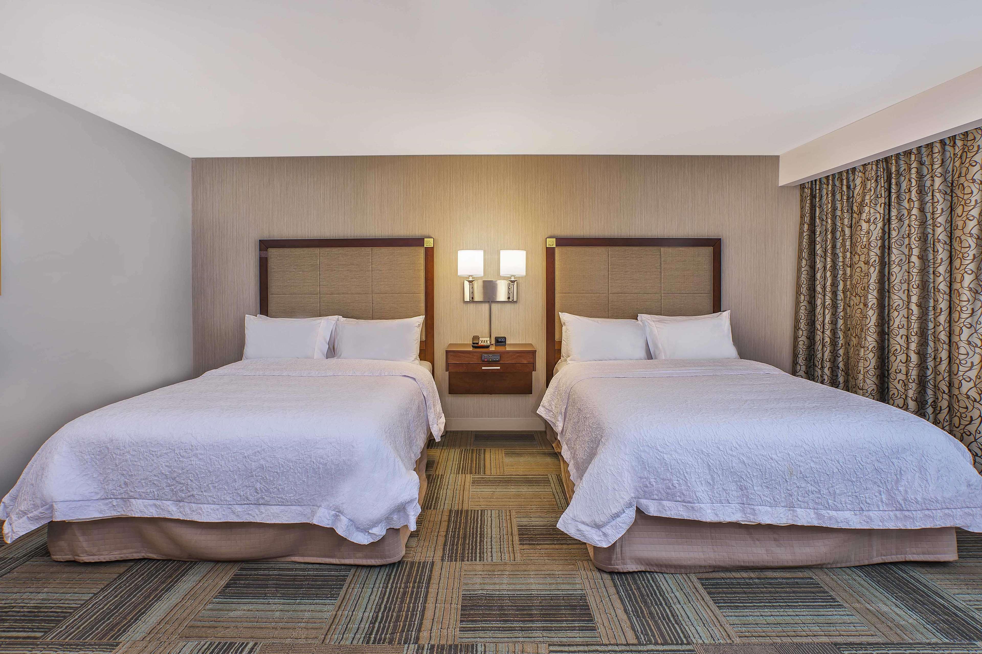 Hampton Inn By Hilton West Bloomfield Novi Farmington Hills Exterior photo