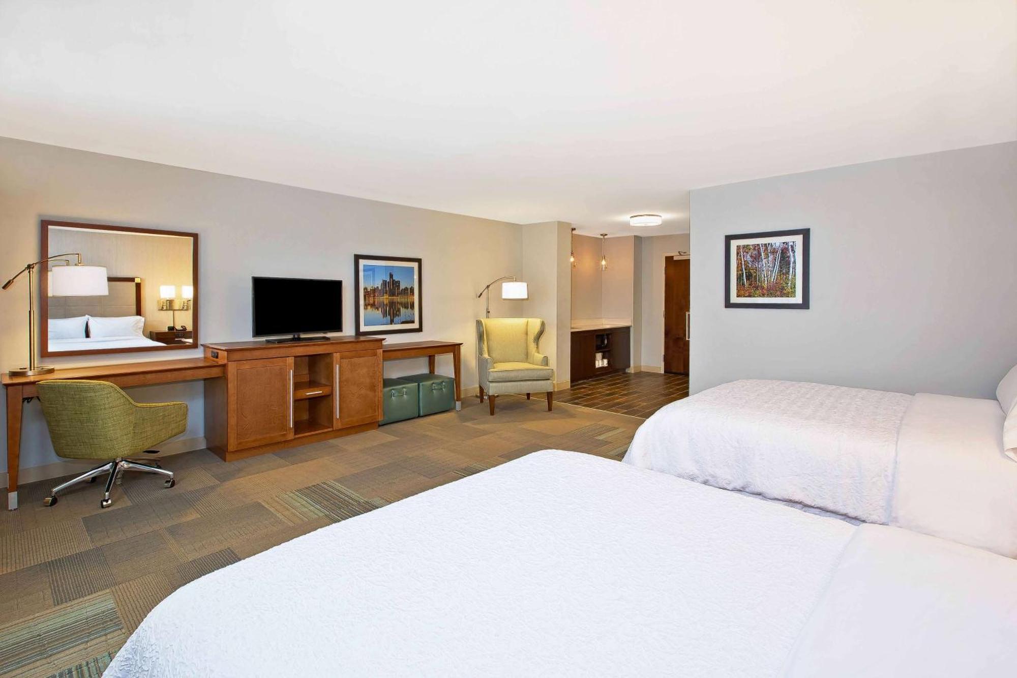 Hampton Inn By Hilton West Bloomfield Novi Farmington Hills Exterior photo