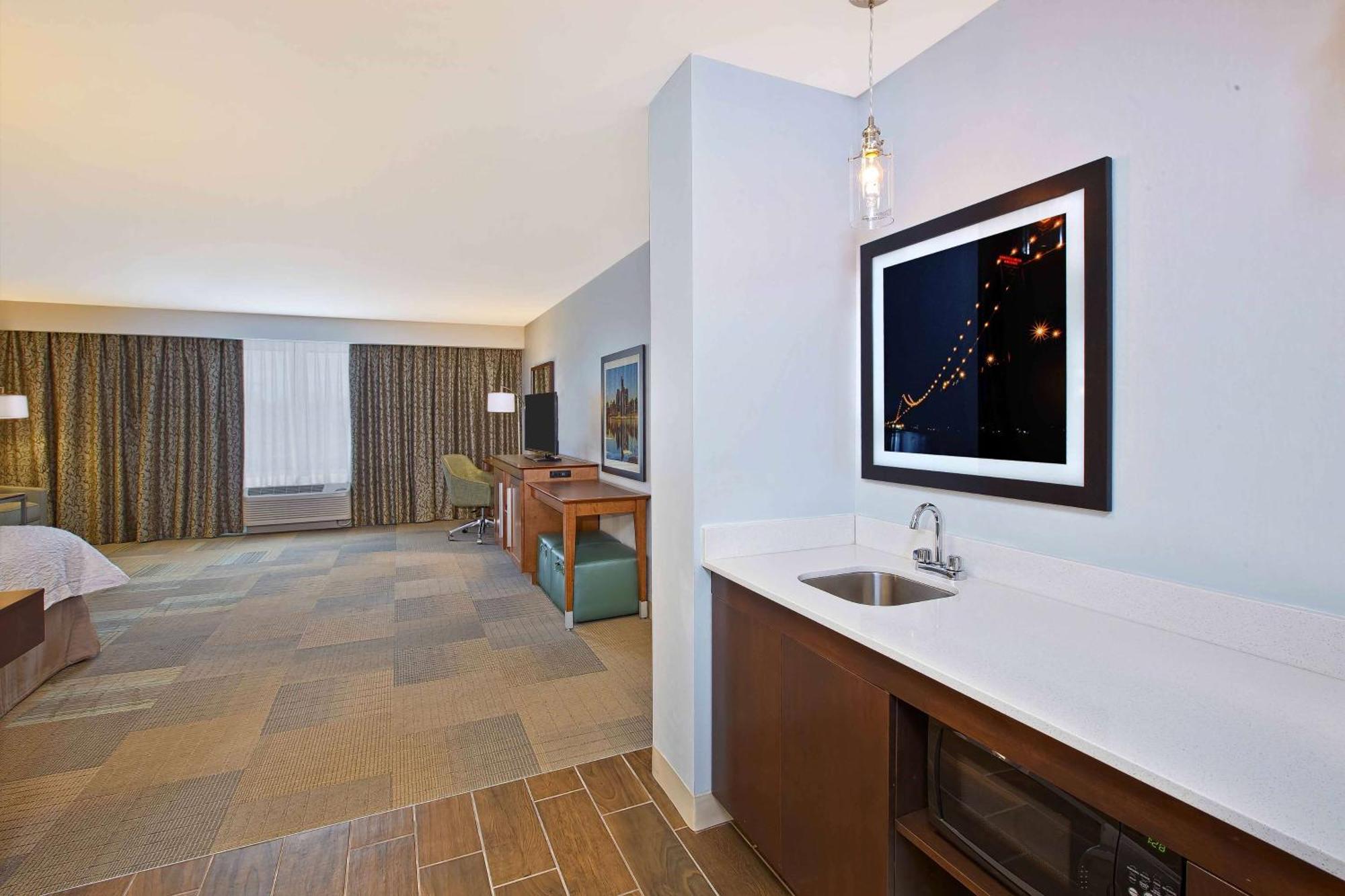 Hampton Inn By Hilton West Bloomfield Novi Farmington Hills Exterior photo