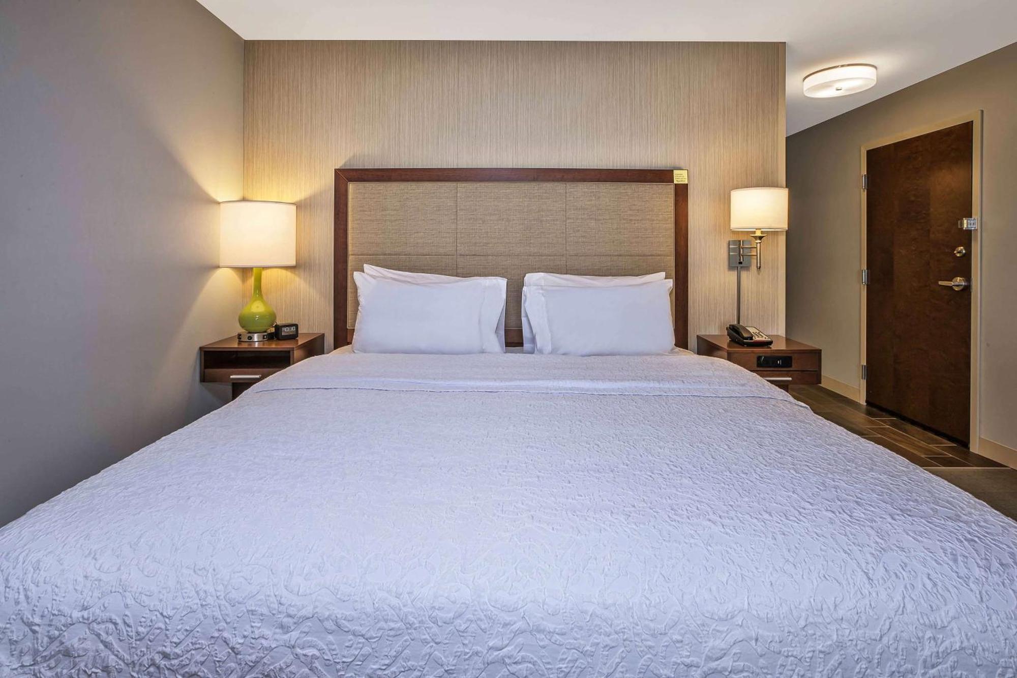 Hampton Inn By Hilton West Bloomfield Novi Farmington Hills Exterior photo