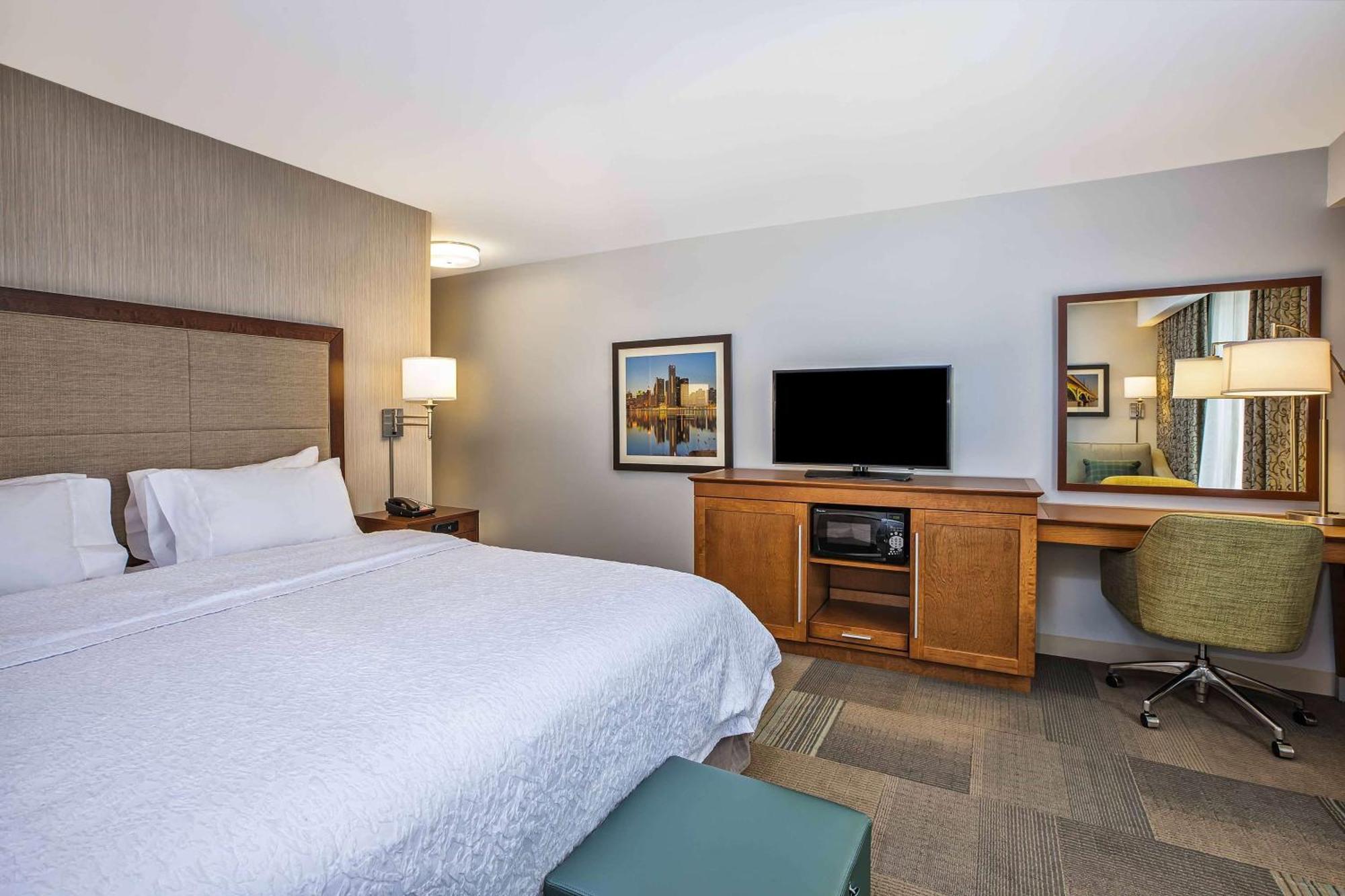Hampton Inn By Hilton West Bloomfield Novi Farmington Hills Exterior photo