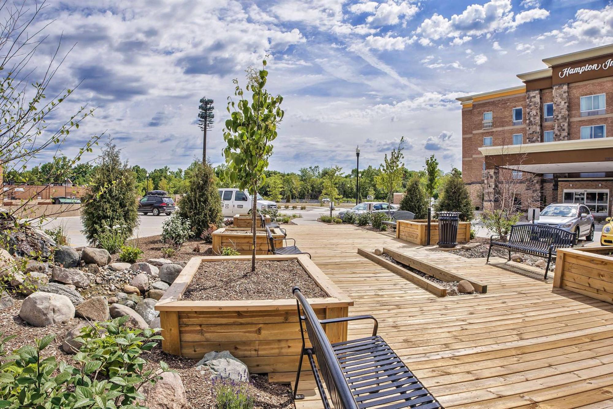 Hampton Inn By Hilton West Bloomfield Novi Farmington Hills Exterior photo